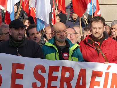 17-01-11 IndultoCarlosSerafinSubdelegacionPontevedra03.JPG